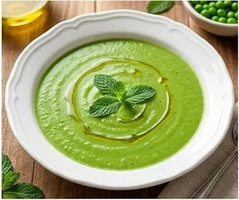 Pea Cream Soup with Fresh Mint